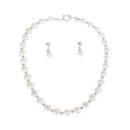 Collar y Aretes de Perlas