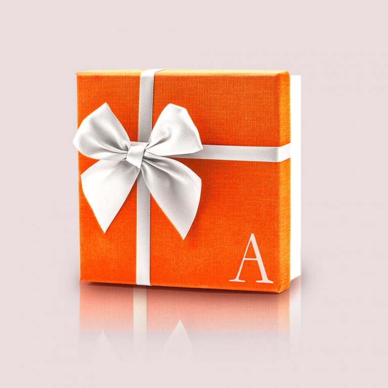caja regalo naranja