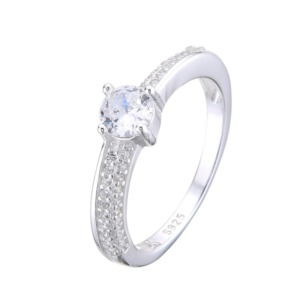 Anillo Solitario Brillos Talla 8 - Plata