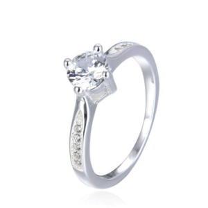 Anillo Solitario Brillos Talla 9 - Plata