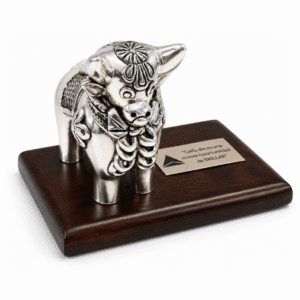 Torito de Pucará con Base de Madera - Plaqué / Madera